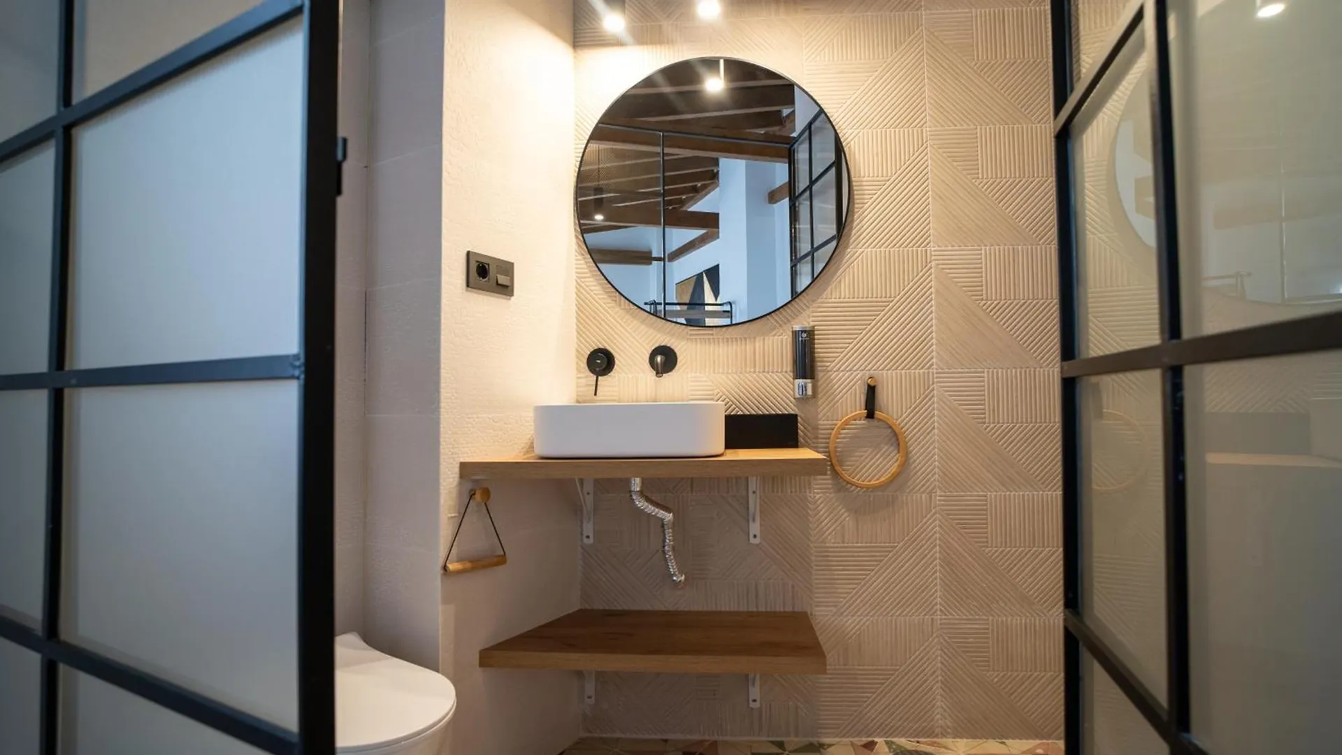 Apartamento 'La Casilla' Del Realejo - Casa En El Centro Granada 0*,  España
